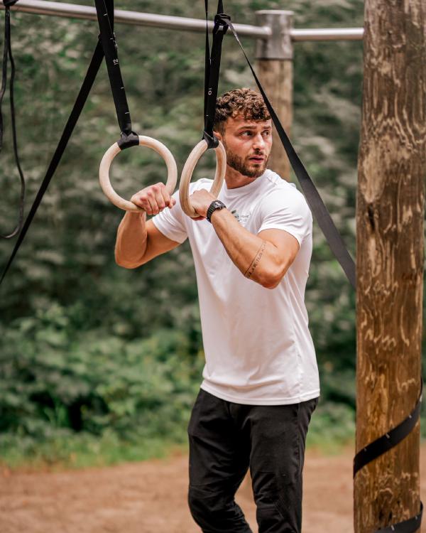 Calisthenics training in het park - groepstraining Amersfoort